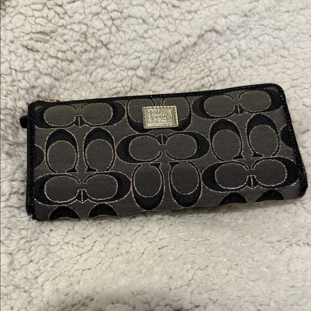 Coach Poppy Black and Gray Signature Wallet